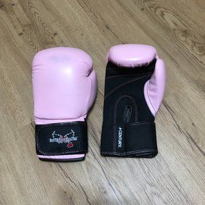 Ladies Pink Boxing Gloves and Black Knee Guards